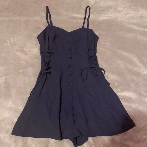 Romper - Picture 4 of 7